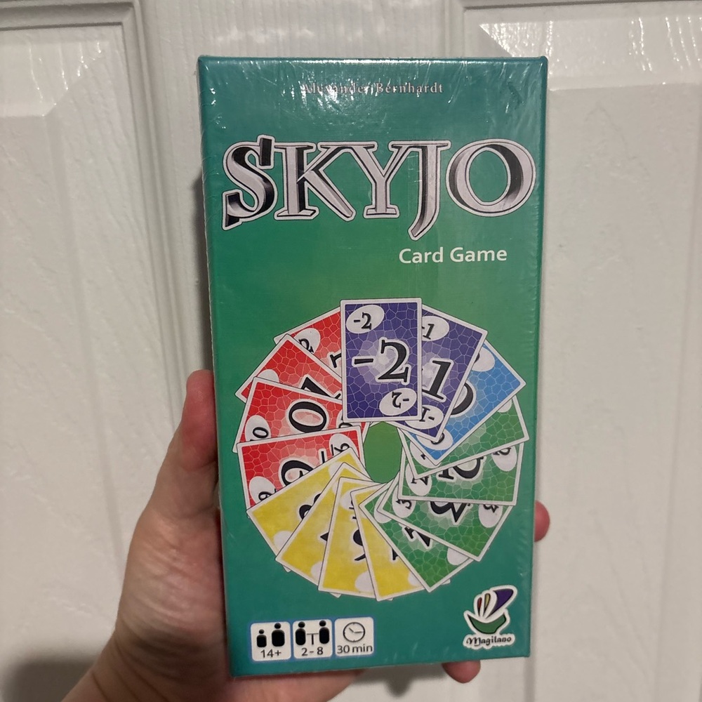 Skyjo Card Game NWT